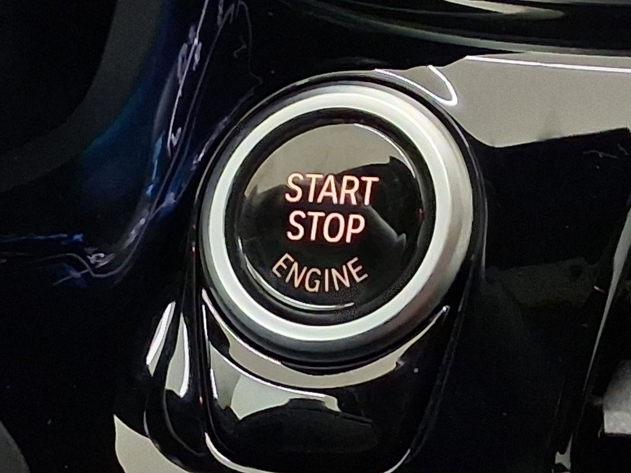 Certified 2023 BMW 530e w/ Convenience Package image 26