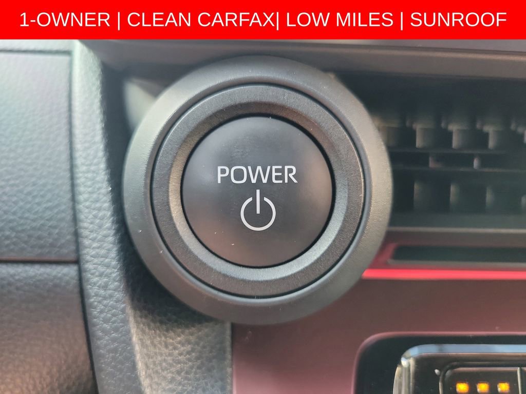 Used 2024 Toyota Prius Prime FWD image 29