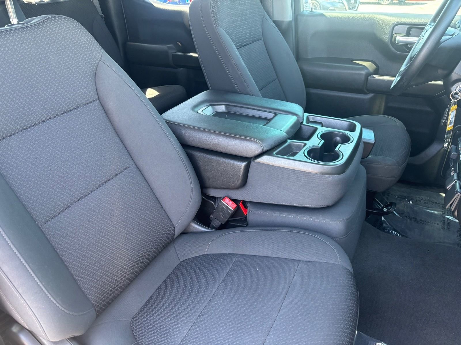 Used 2021 Chevrolet Silverado 1500 Custom image 15