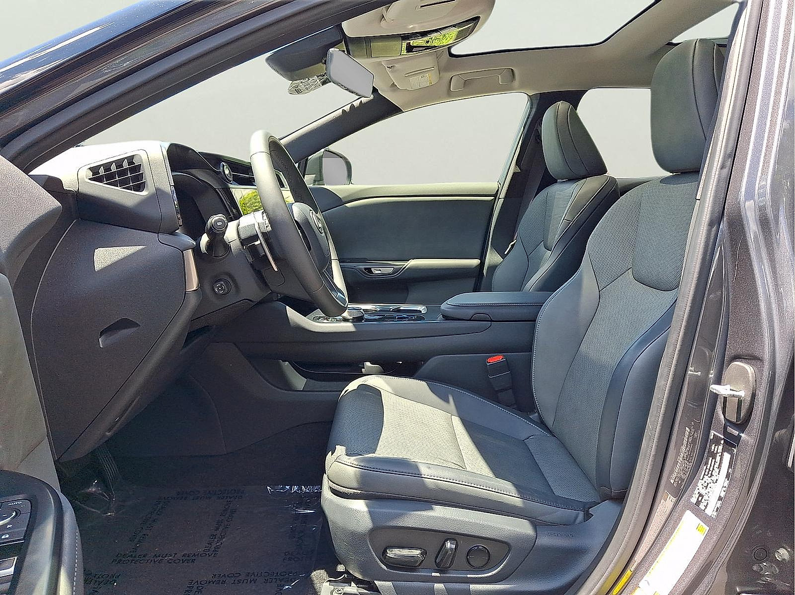 Certified 2023 Lexus RZ 450e Premium w/ Technology Package AWD/4WD image 11
