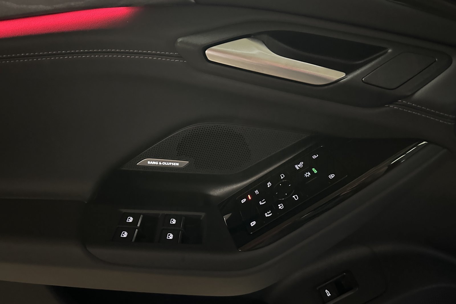 New 2027 Audi A6 e-tron Premium Plus AWD/4WD image 10