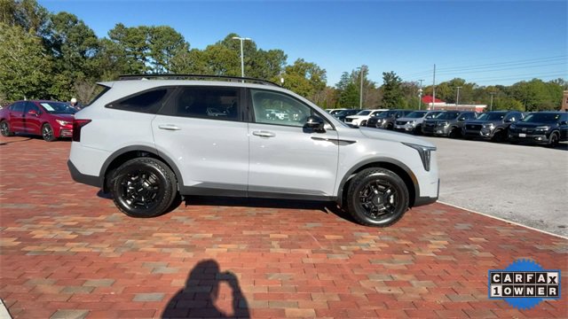 Used 2024 Kia Sorento SX Prestige image 2