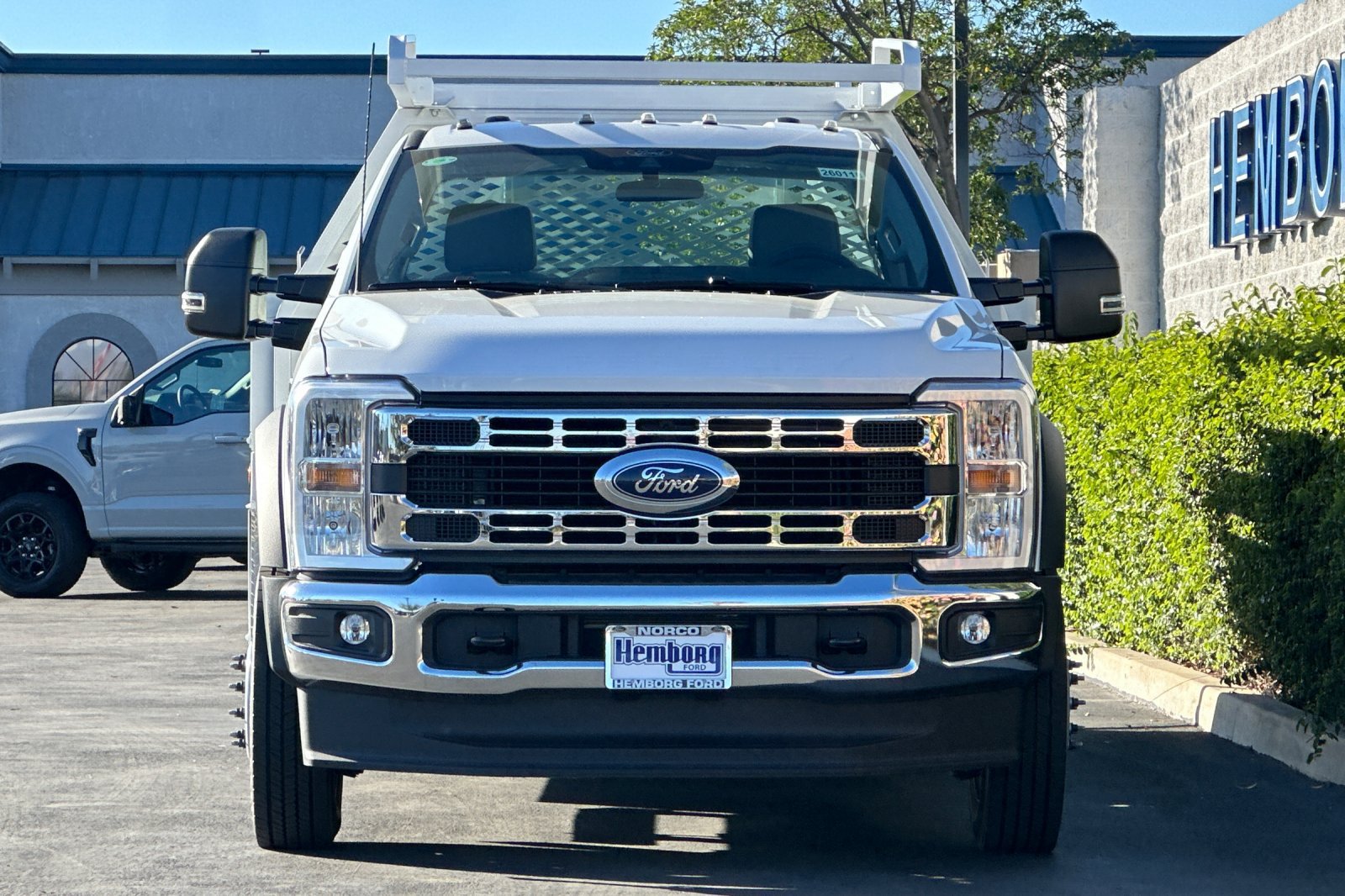 New 2026 Ford F450 XL w/ XL Chrome Package RWD image 9