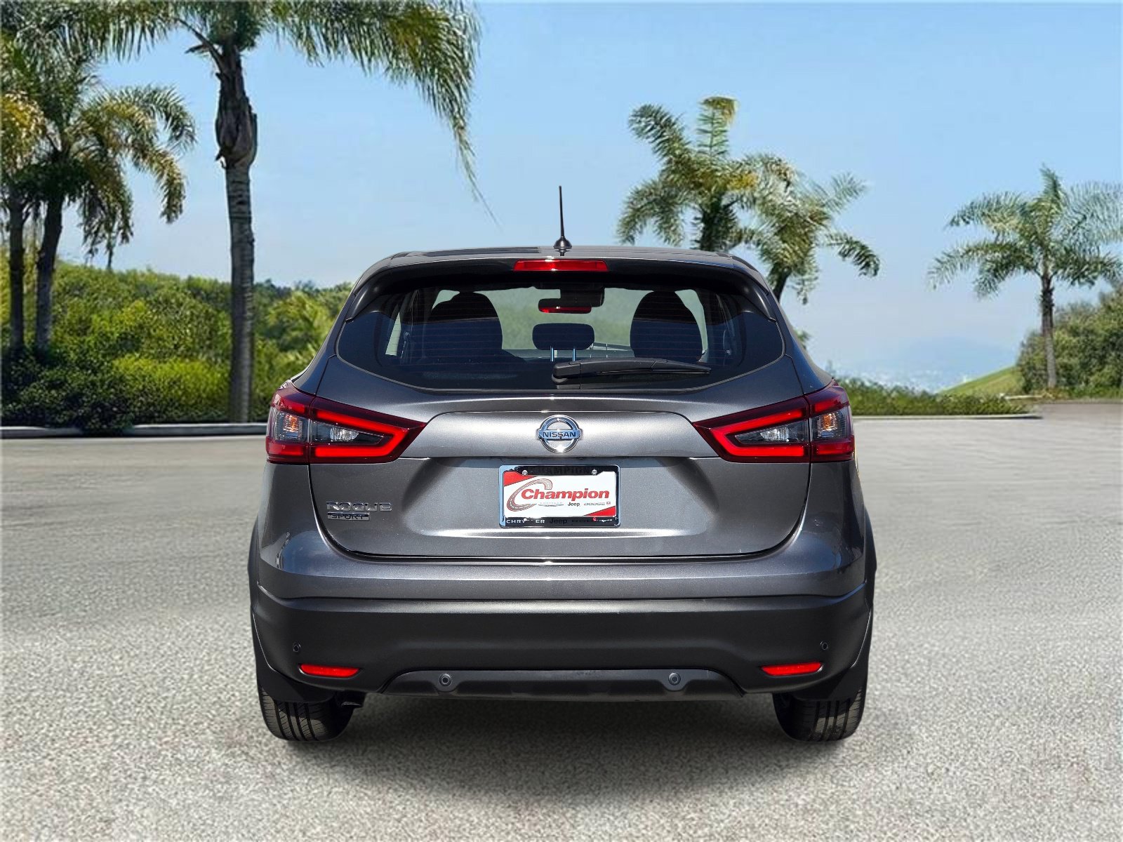 Used 2021 Nissan Rogue Sport S FWD image 5