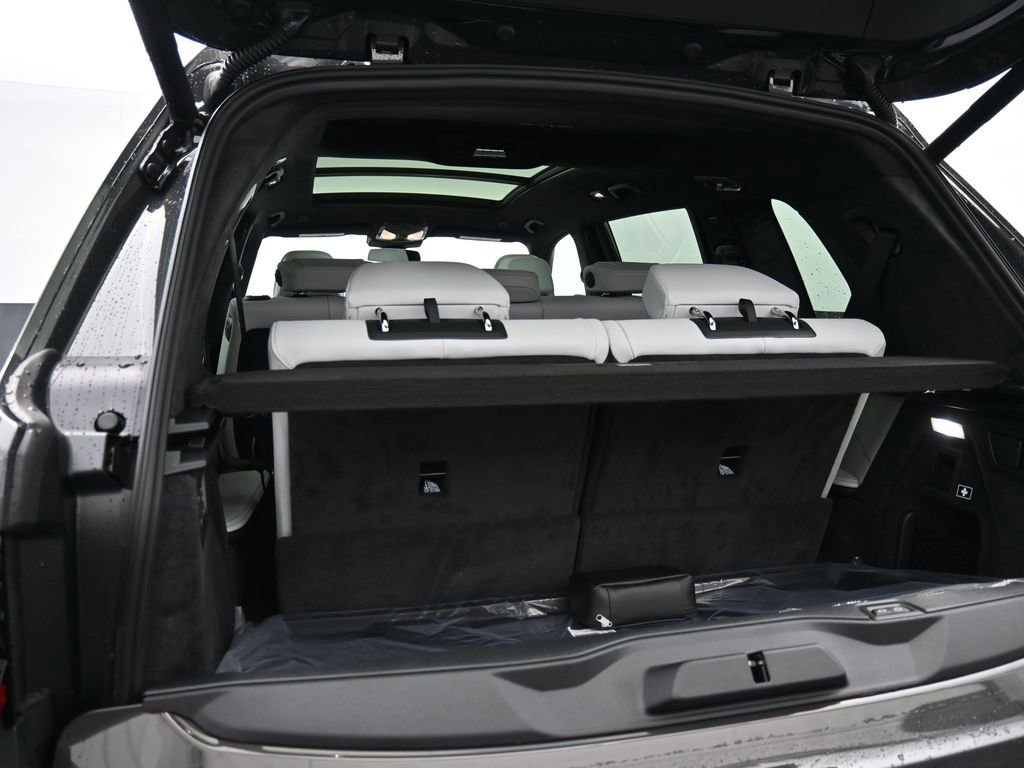 New 2026 BMW X7 xDrive40i image 9
