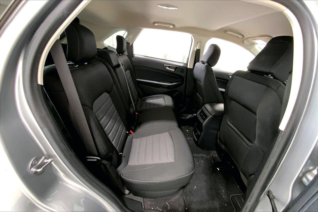 Used 2023 Ford Edge SE AWD/4WD image 25