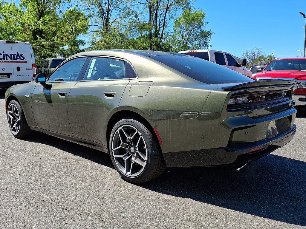 New 2026 Dodge Charger R/T AWD/4WD image 7
