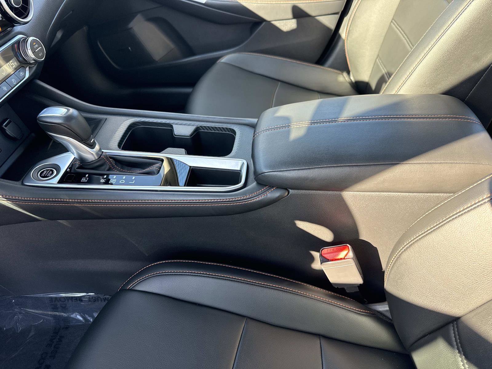 Used 2021 Nissan Sentra SR w/ SR Premium Package image 15