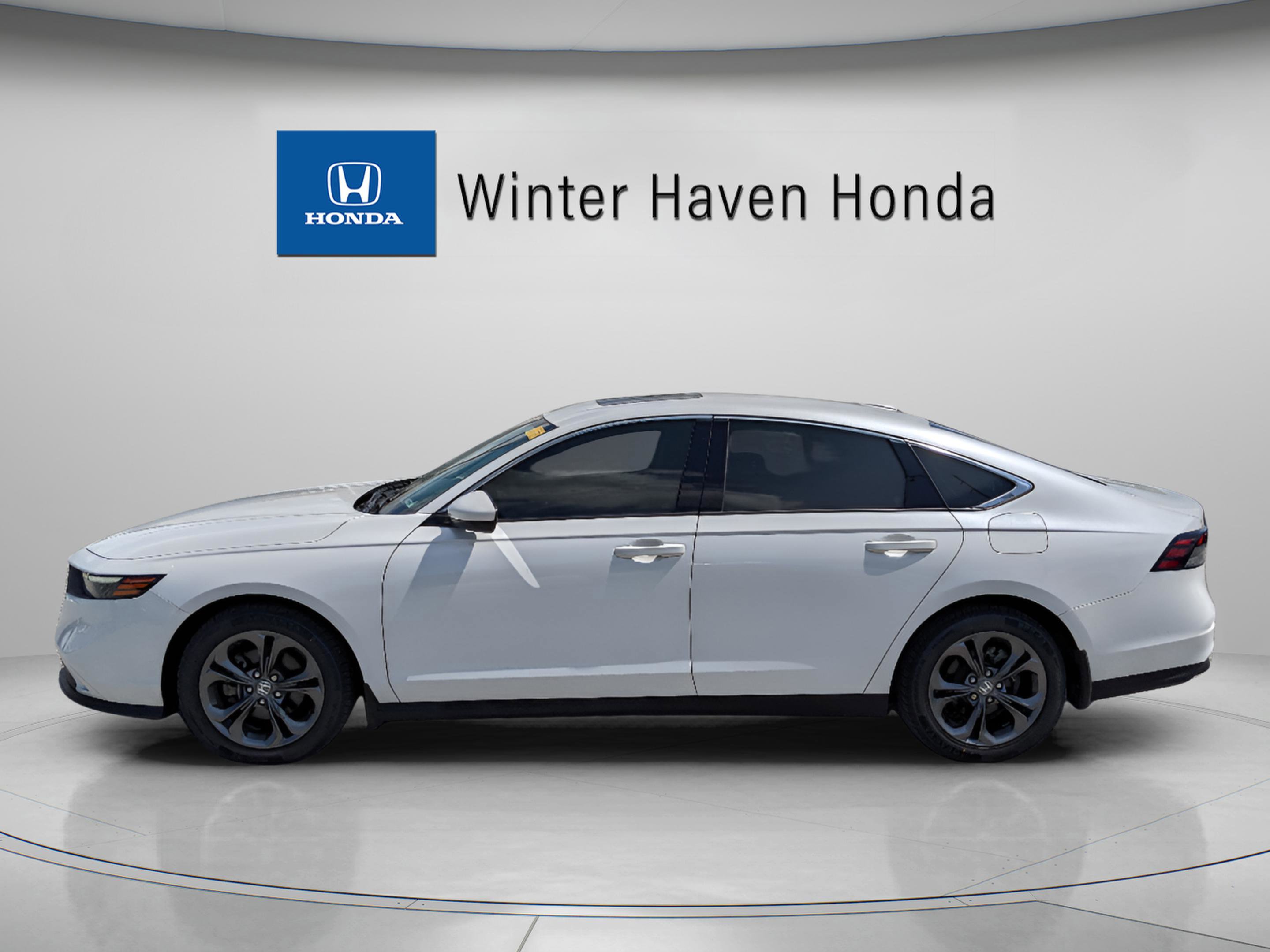 Used 2023 Honda Accord EX image 5