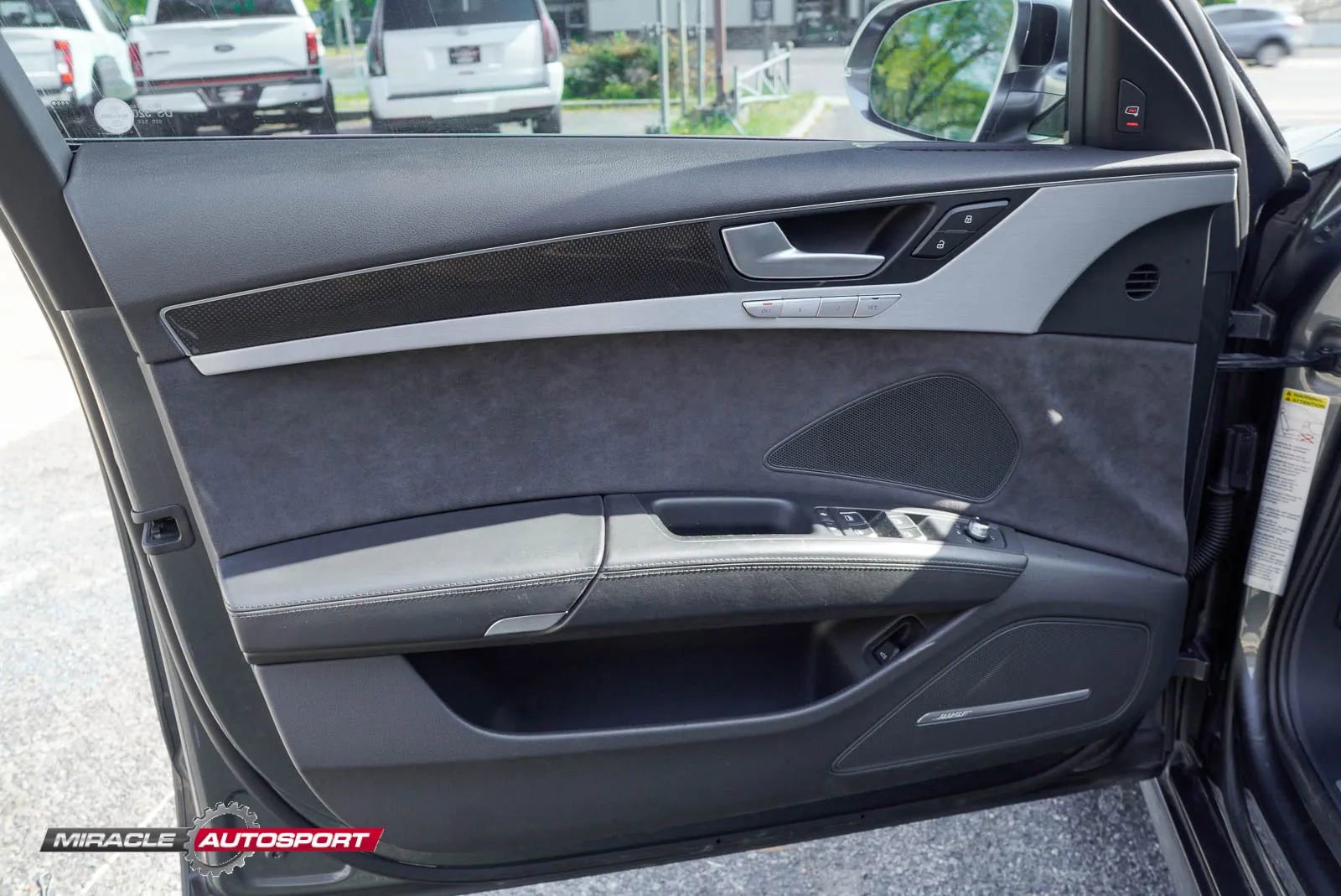 Used 2013 Audi S8 w/ Driver Assistance Pkg AWD/4WD image 15