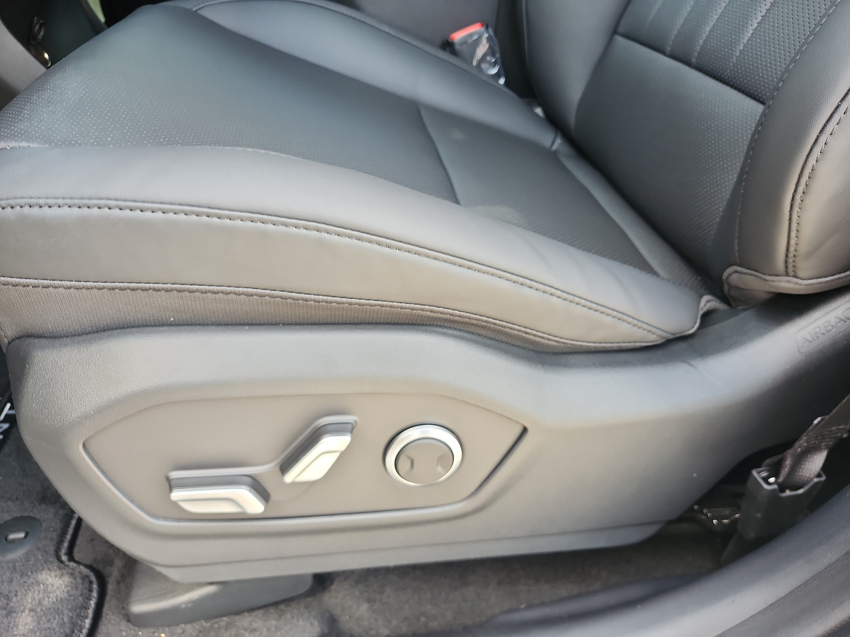 New 2026 Hyundai Santa Fe SEL AWD/4WD image 15