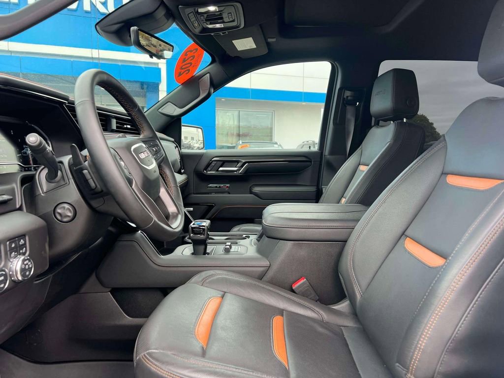 Used 2023 GMC Sierra 1500 AT4 w/ Technology Package AWD/4WD image 18