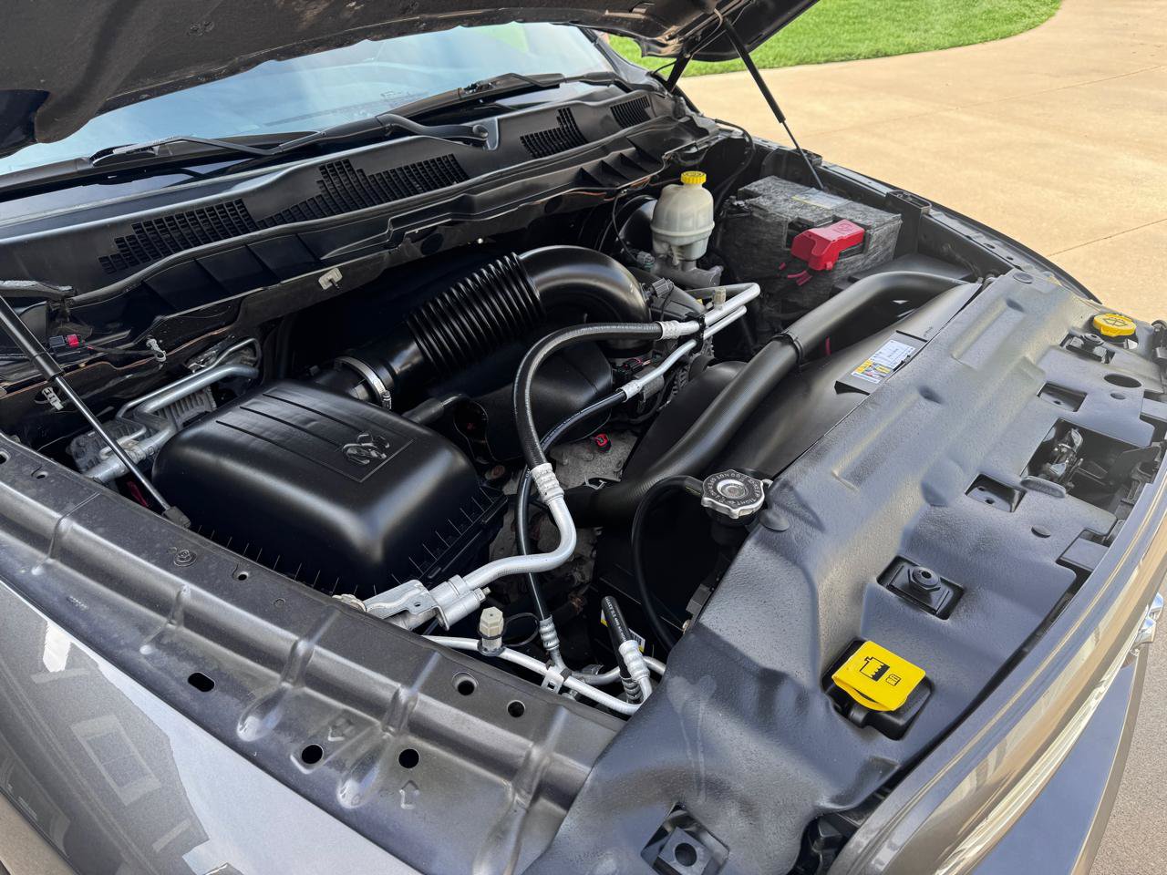 Used 2016 RAM 1500 Sport w/ Comfort Group AWD/4WD image 25