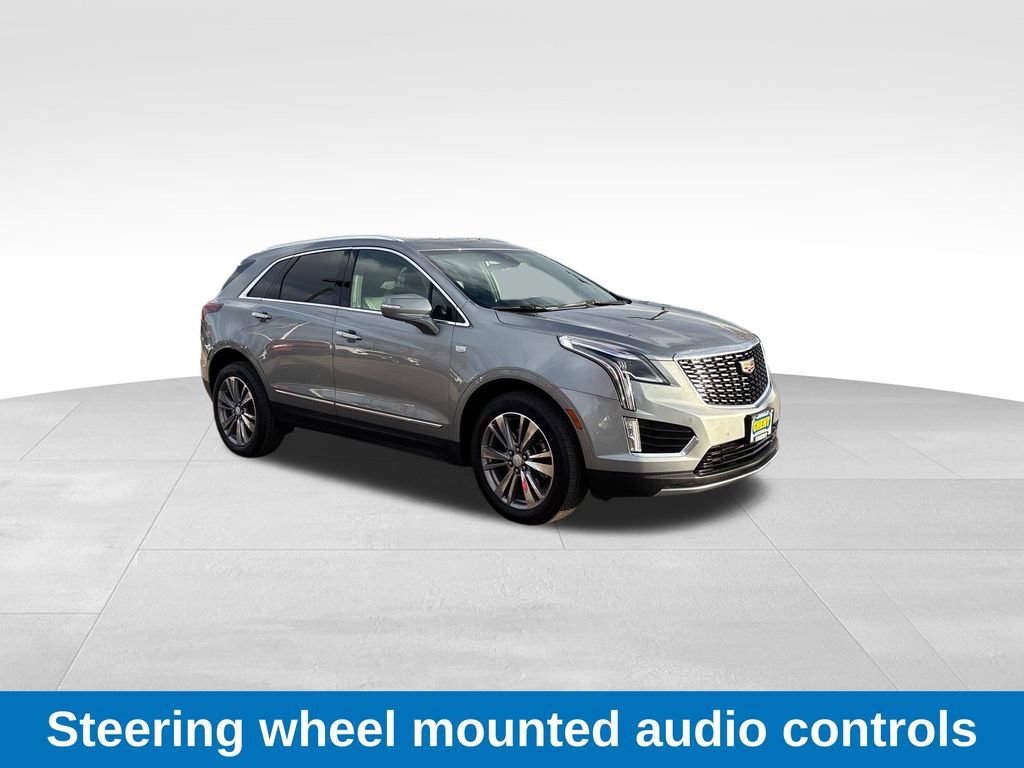 Used 2025 Cadillac XT5 Premium Luxury image 7