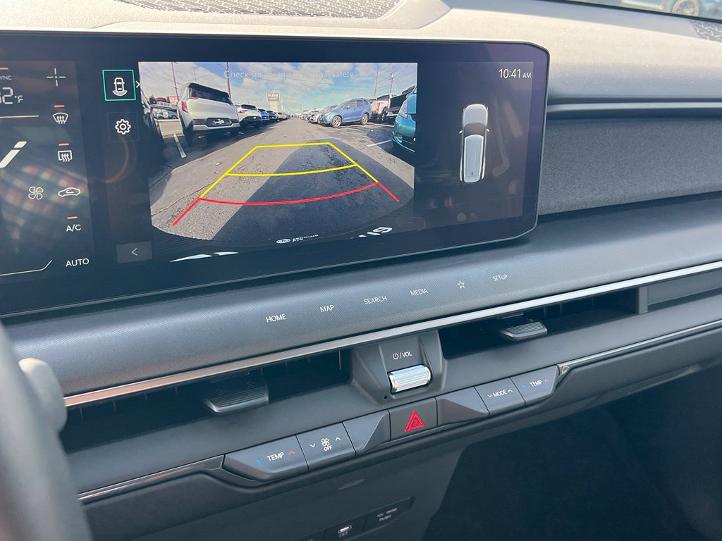 Certified 2024 Kia EV9 Light Long Range RWD image 21