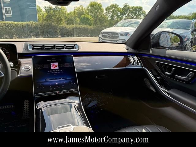 Certified 2023 Mercedes-Benz S 500 4MATIC image 19