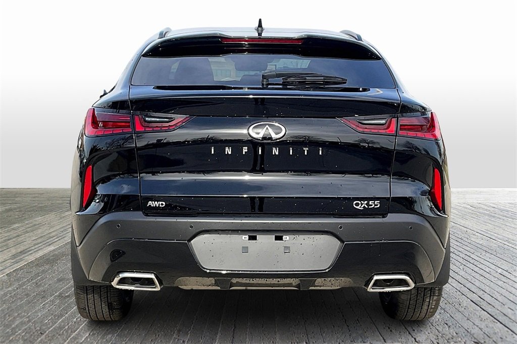 New 2025 INFINITI QX55 Essential image 4