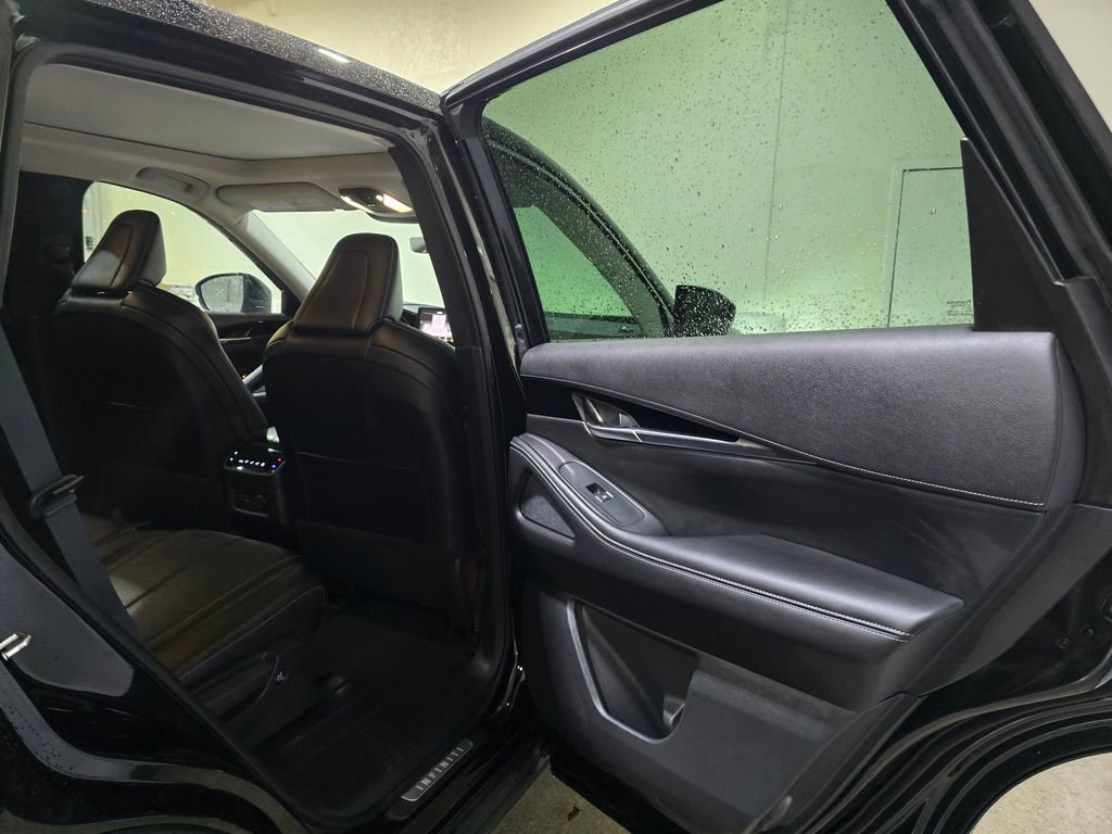 Certified 2024 INFINITI QX60 Pure image 24