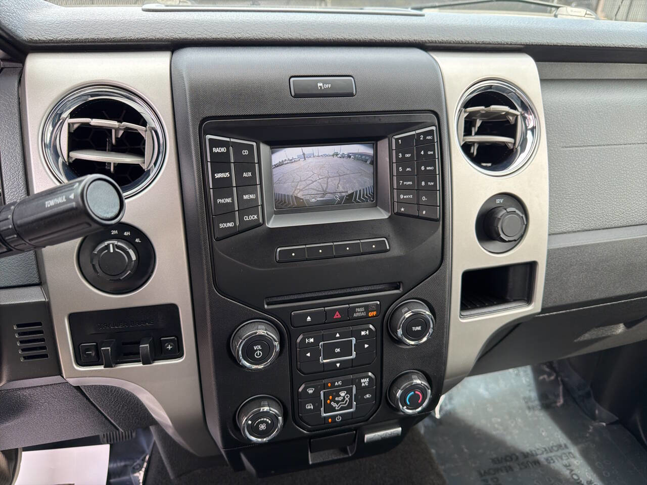 Used 2014 Ford F150 XLT w/ Equipment Group 302A Luxury AWD/4WD image 20