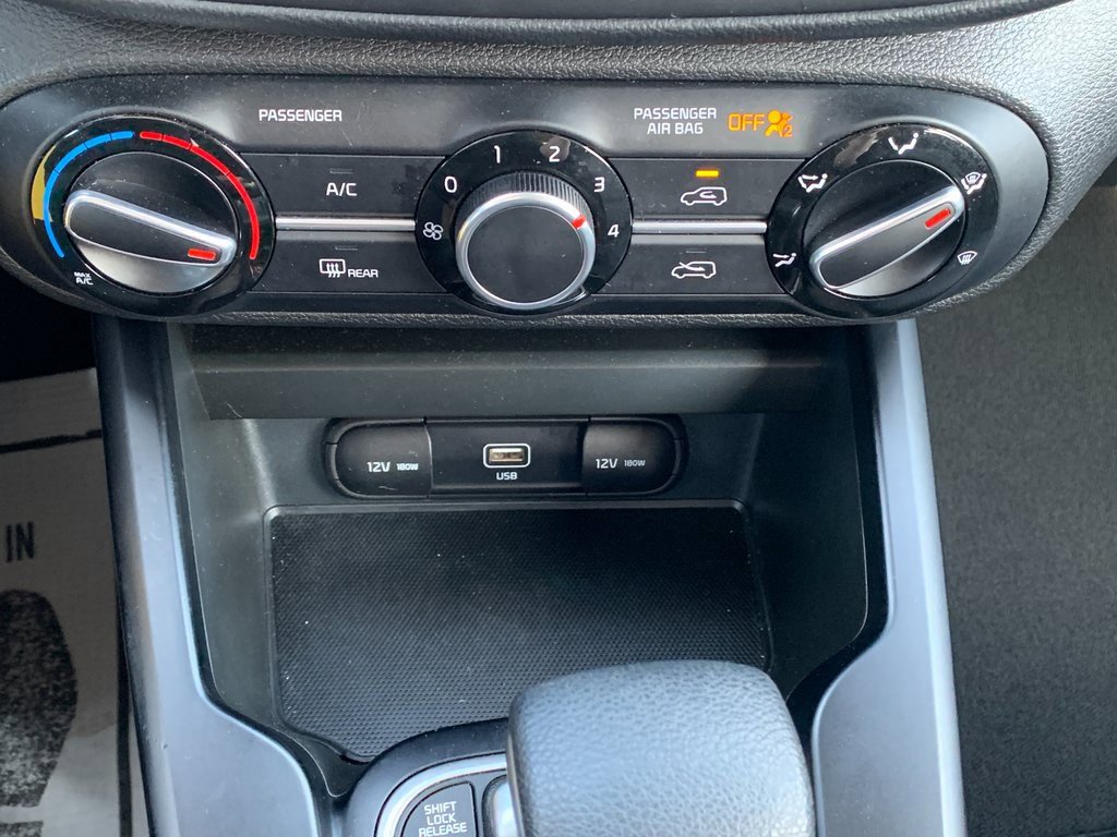 Used 2022 Kia Soul LX w/ Technology Package image 17