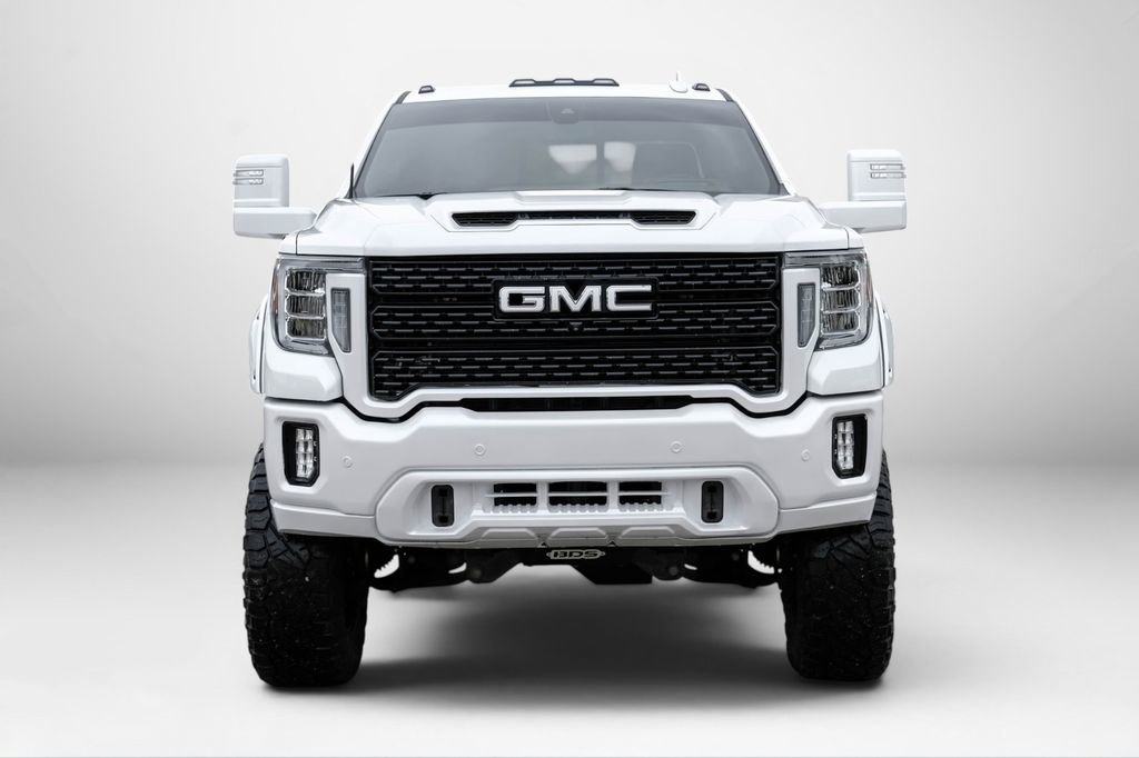 Used 2020 GMC Sierra 2500 Denali w/ Denali Ultimate Package AWD/4WD image 3