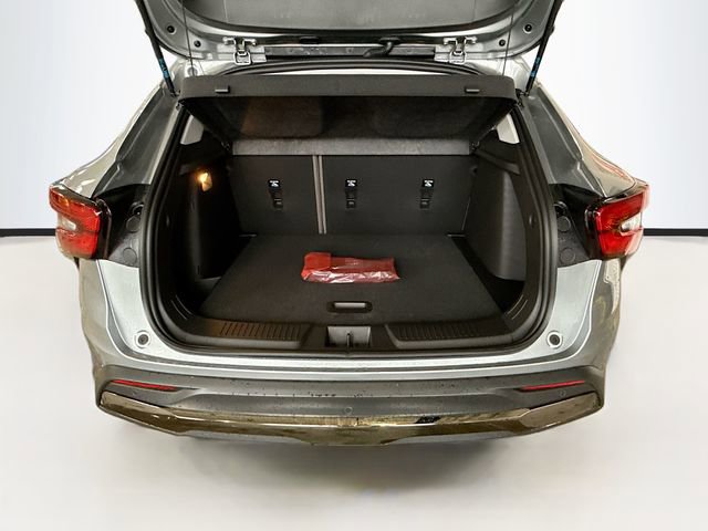 New 2026 Chevrolet Trax ACTIV w/ Sunroof Package image 27