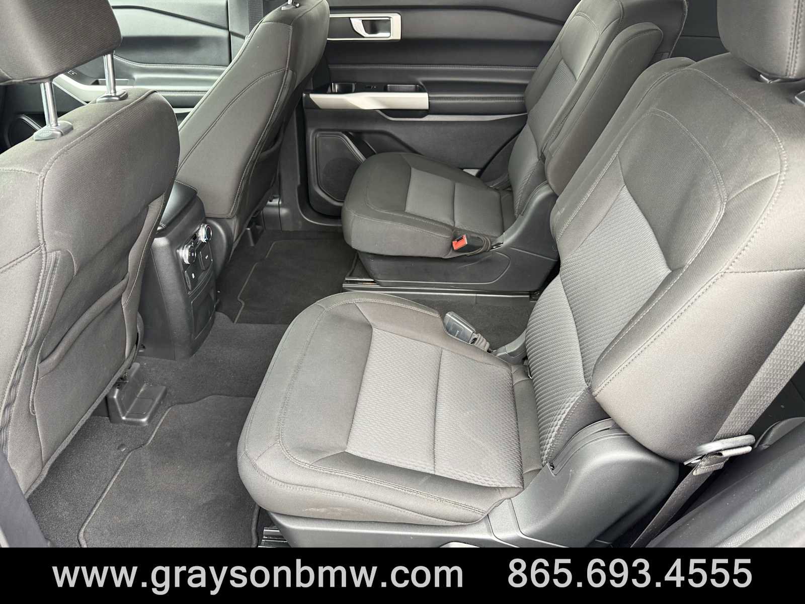 Used 2022 Ford Explorer XLT image 29