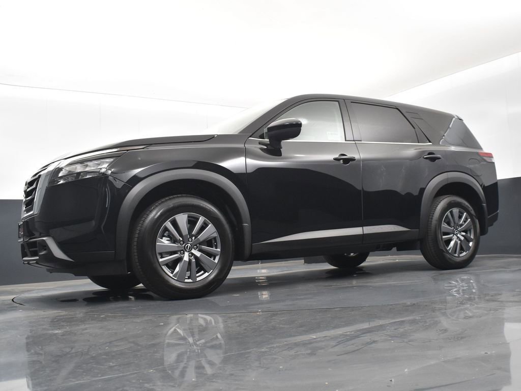 New 2025 Nissan Pathfinder S image 38