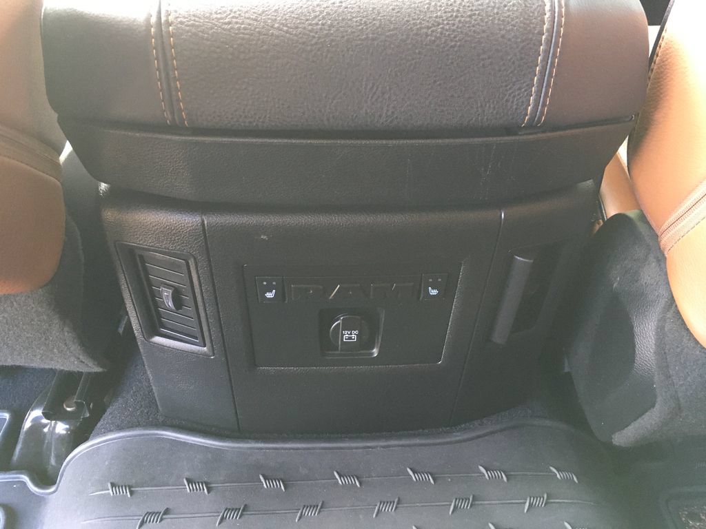 Used 2018 RAM 2500 Longhorn w/ Convenience Group AWD/4WD image 30