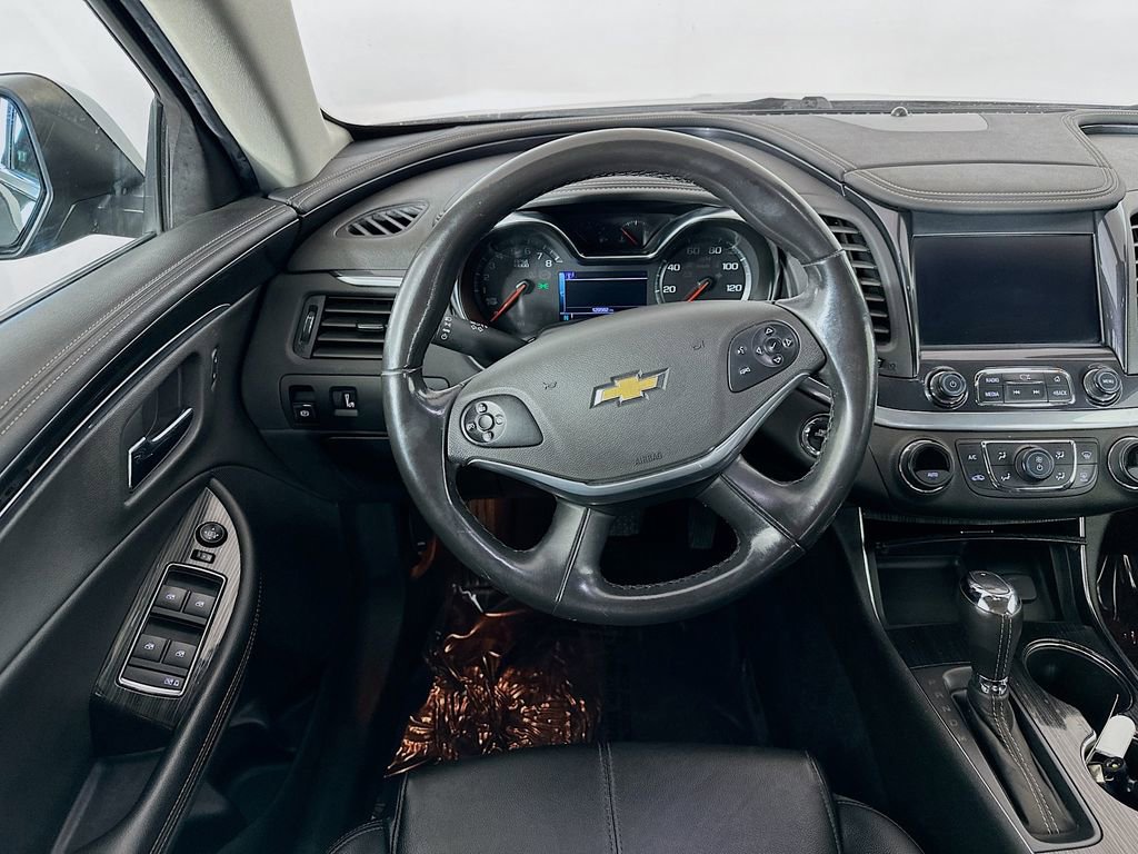 Used 2019 Chevrolet Impala LT image 27