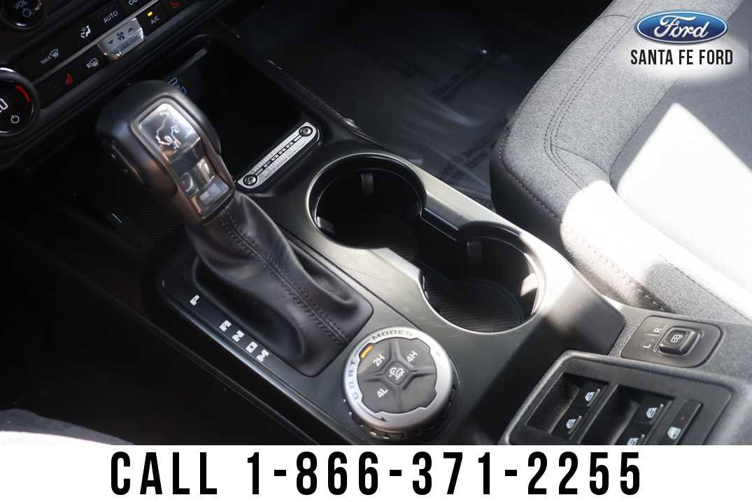 Used 2025 Ford Bronco Big Bend image 31