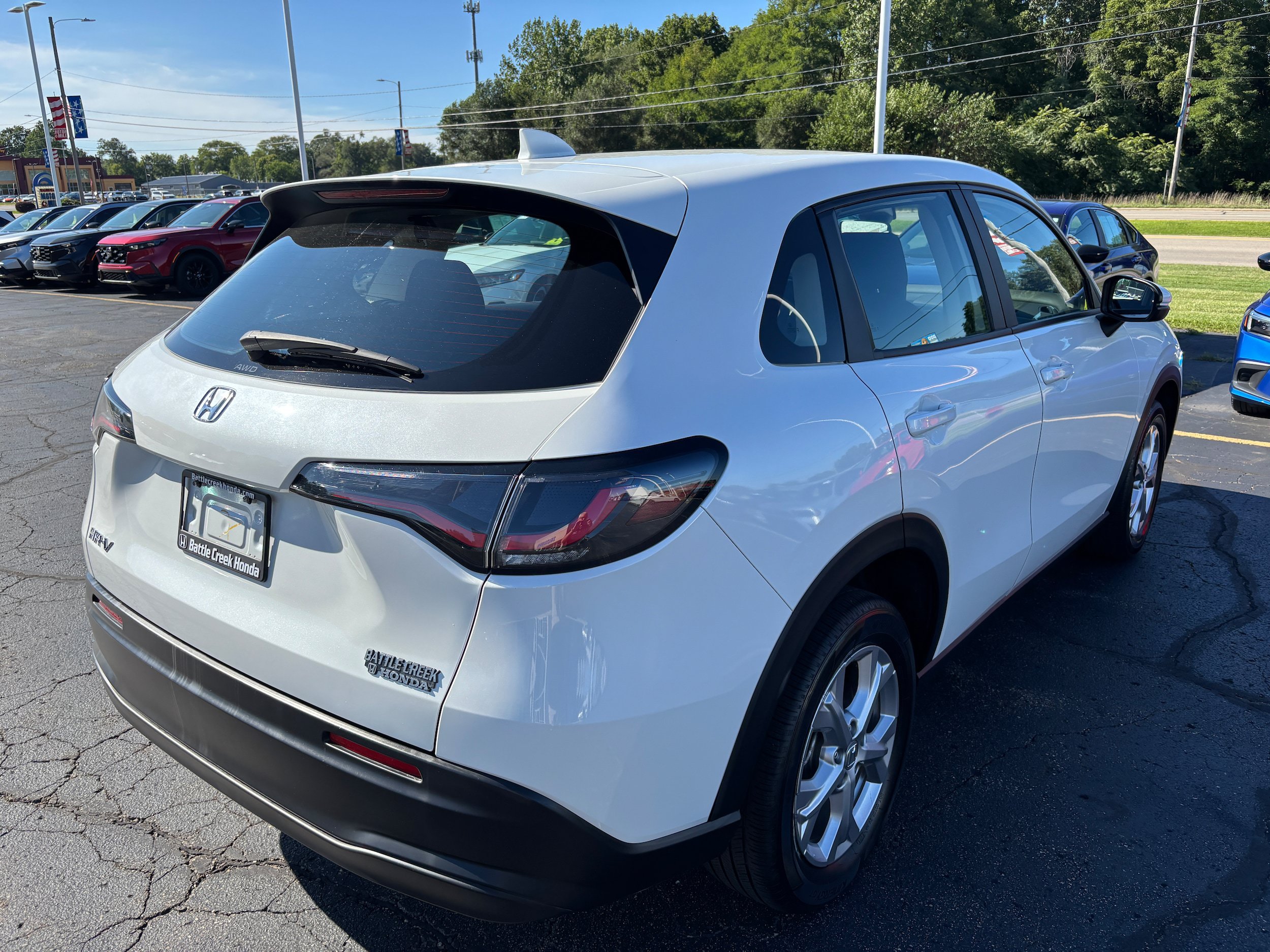 Certified 2024 Honda HR-V LX image 6