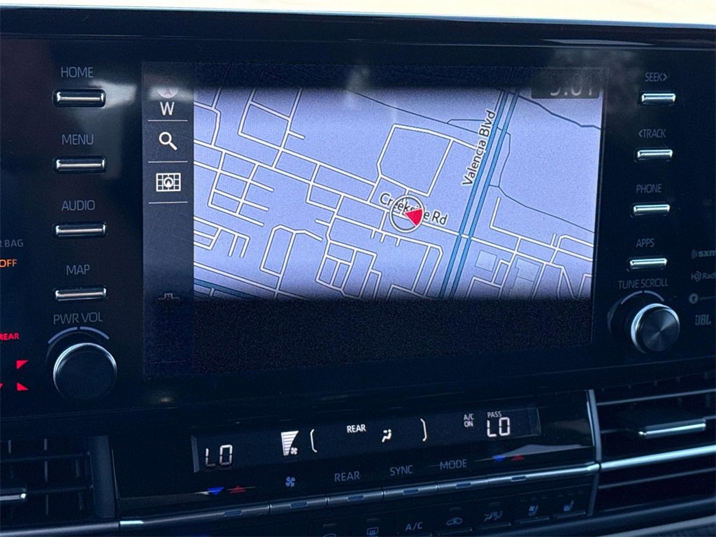 Certified 2023 Toyota Sienna Platinum image 14