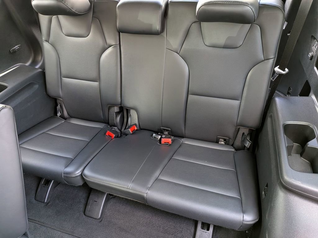 Used 2025 Kia Telluride S FWD image 26