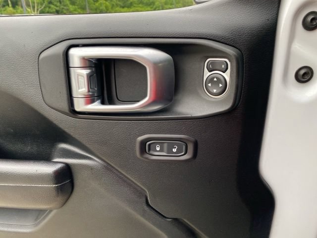 Used 2019 Jeep Wrangler Sport AWD/4WD image 20