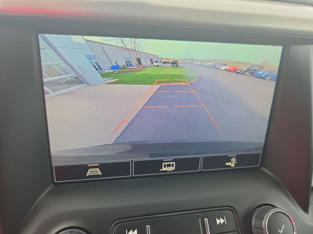 Certified 2023 GMC Acadia SLT w/ Trailering Package image 19