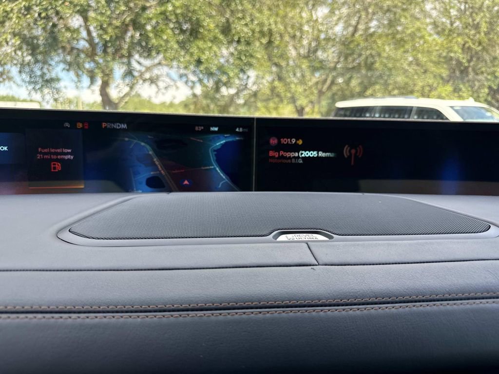 New 2025 Lincoln Navigator Black Label image 24