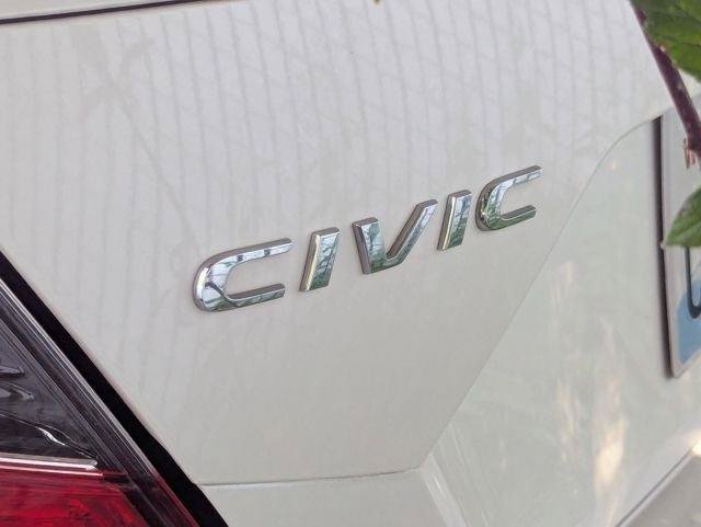 Used 2018 Honda Civic EX image 5