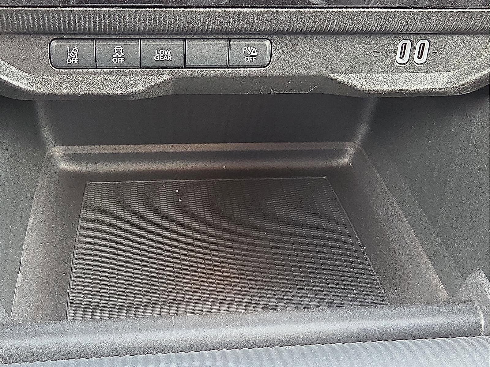 New 2026 Jeep Cherokee Limited image 17