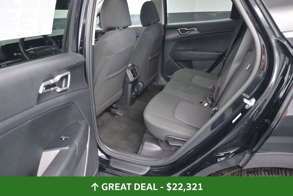 Used 2026 Kia Sportage LX FWD image 18