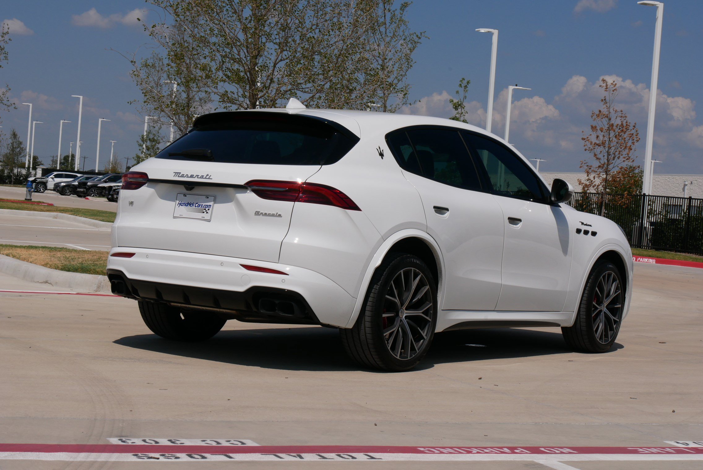 Used 2026 Maserati Grecale Modena AWD/4WD image 9