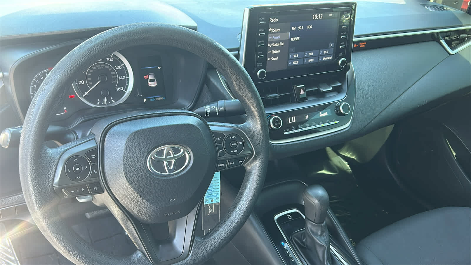 Used 2020 Toyota Corolla LE FWD image 10