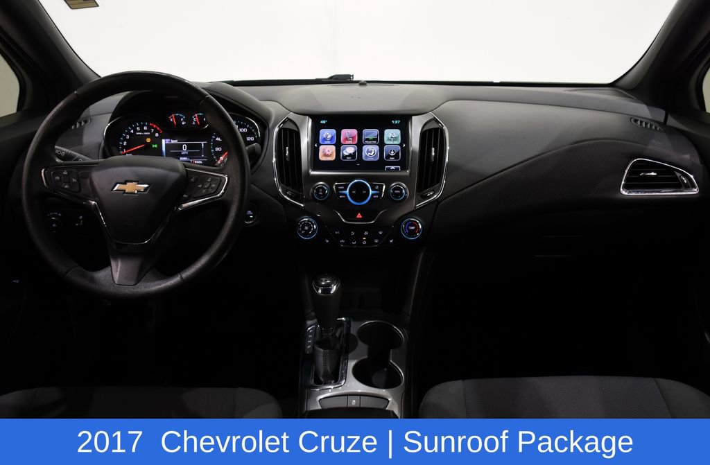 Used 2017 Chevrolet Cruze LT w/ Sun And Sound Package image 8