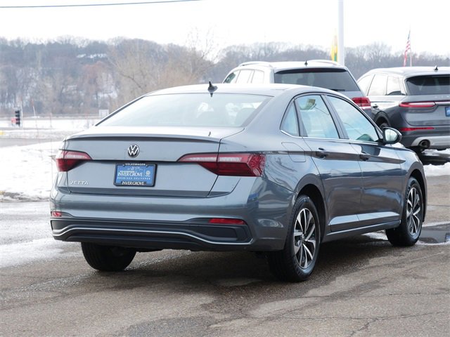 Certified 2024 Volkswagen Jetta S image 7