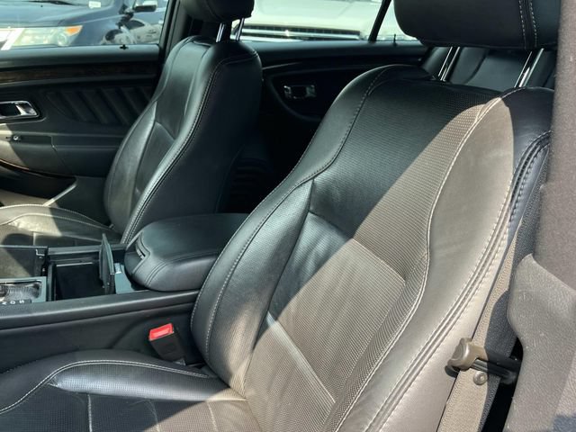 Used 2019 Ford Taurus Limited FWD image 28