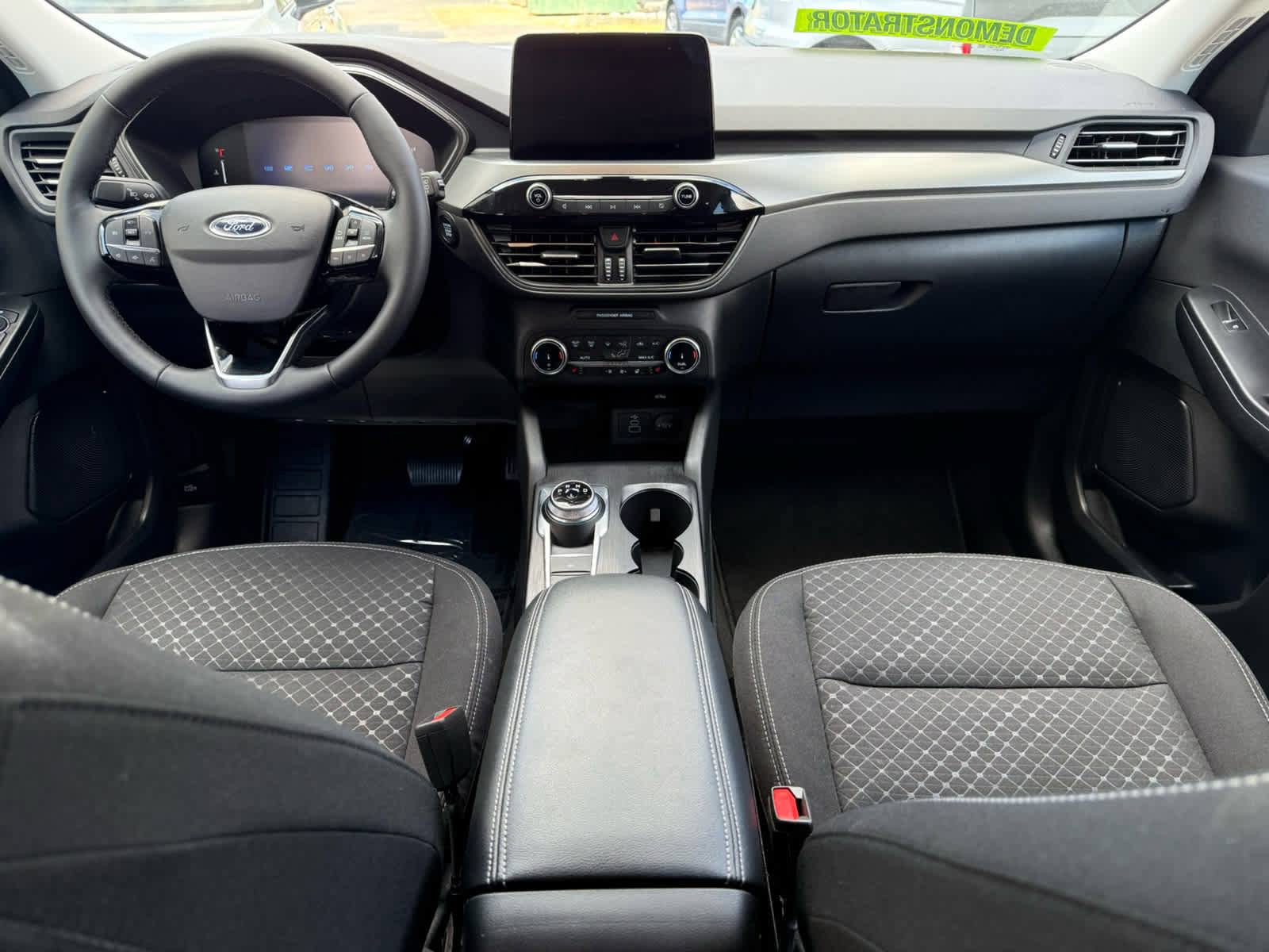 New 2025 Ford Escape Active w/ Cold Weather Package FWD image 16