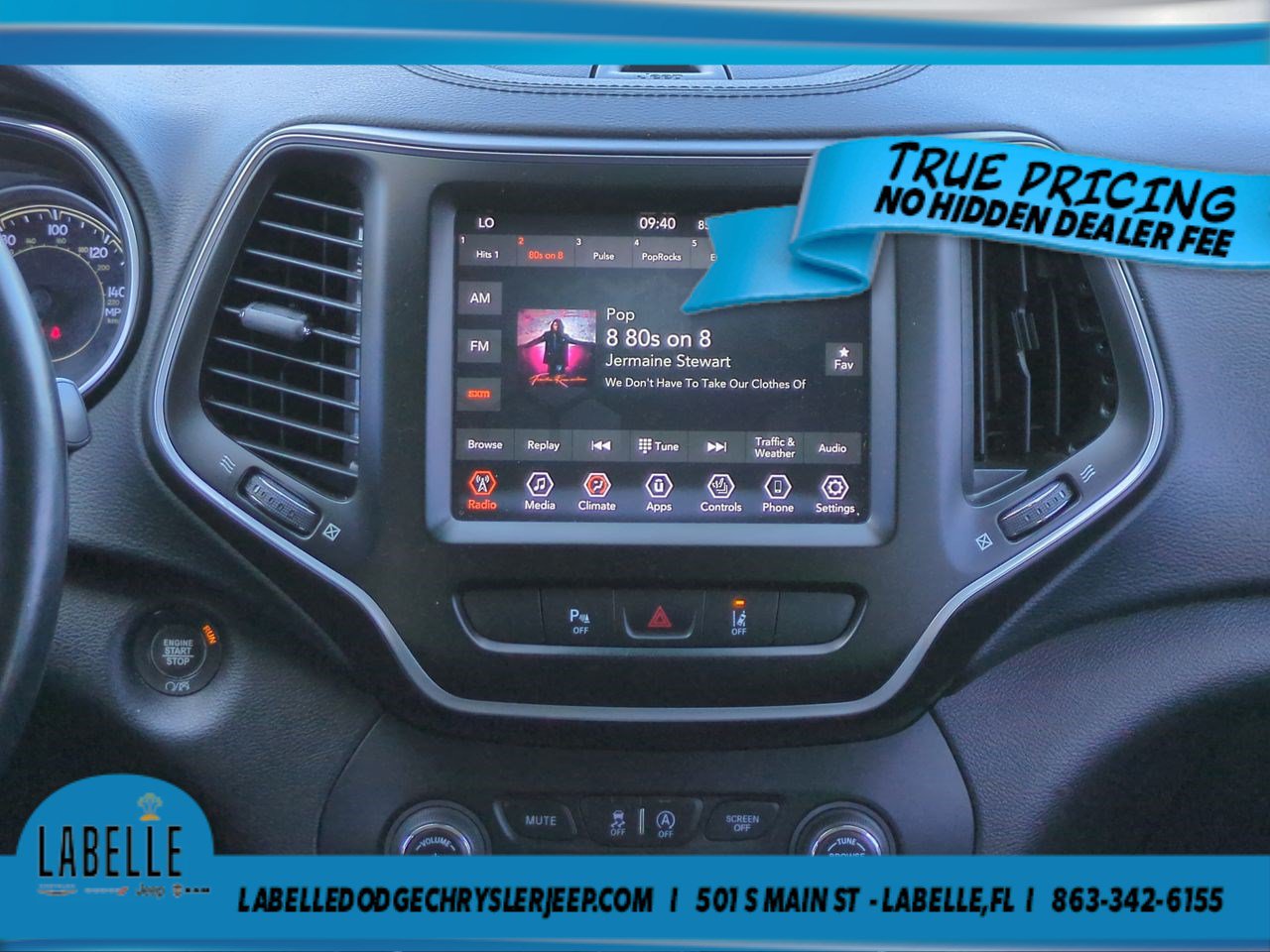 Used 2021 Jeep Cherokee Latitude Lux w/ Comfort/Convenience Group FWD image 17