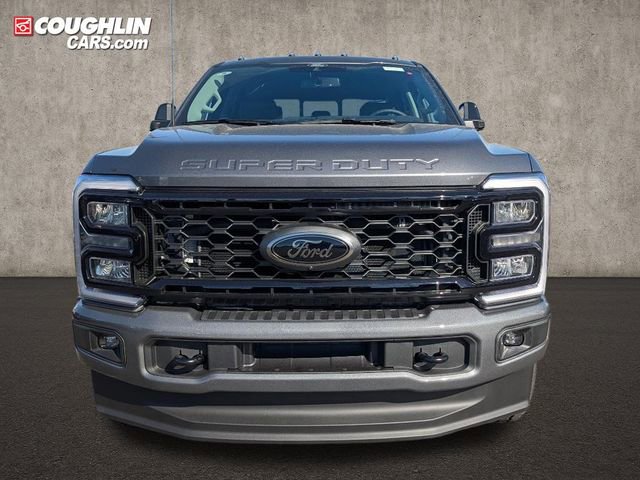 New 2026 Ford F250 Lariat w/ Black Appearance Package image 2