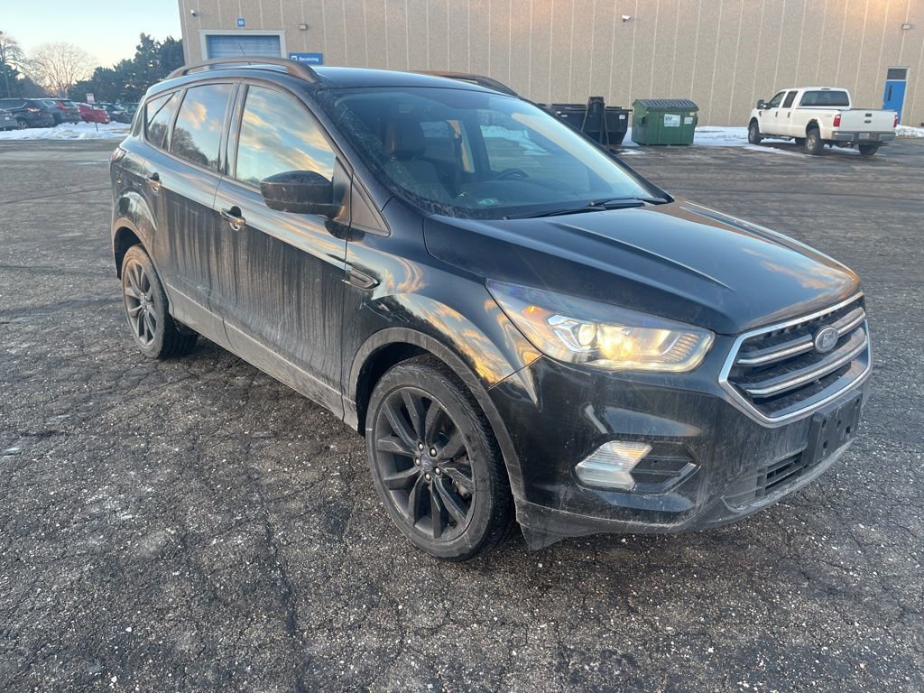 Used 2017 Ford Escape SE w/ Equipment Group 201A