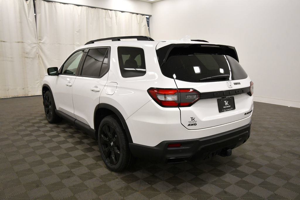 New 2026 Honda Pilot Black Edition image 5